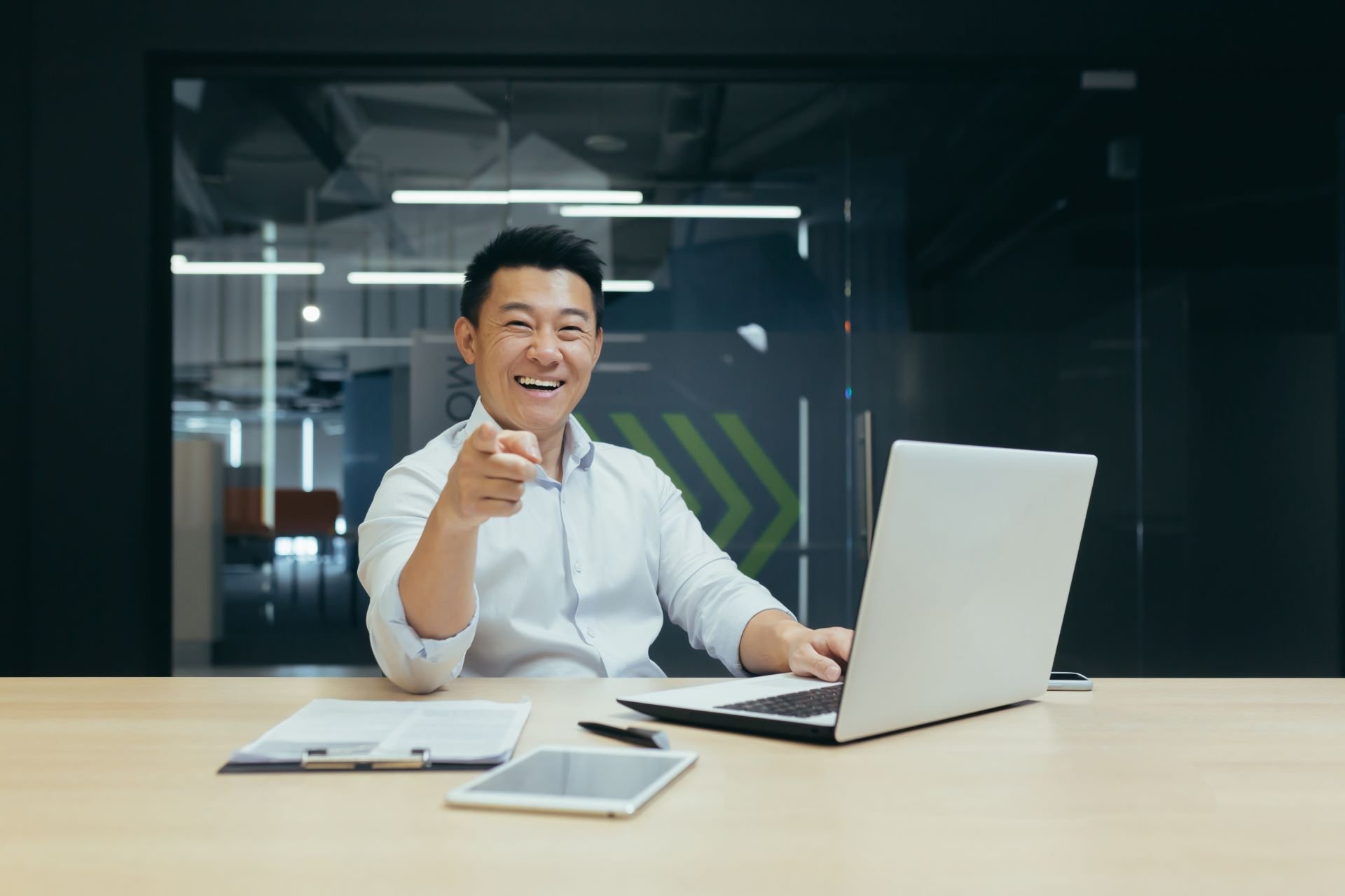 successful seller asian businessman happy and smil 2022 12 08 04 13 39 utc